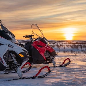 Arctic-Light-Snowmobile-Sorrisniva-AS38